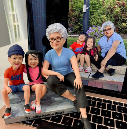 Family 3d Miniature Statue